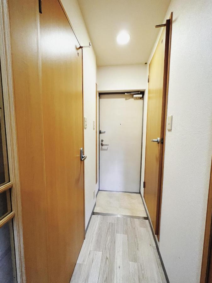 Yuri Guest House Осака Екстер'єр фото