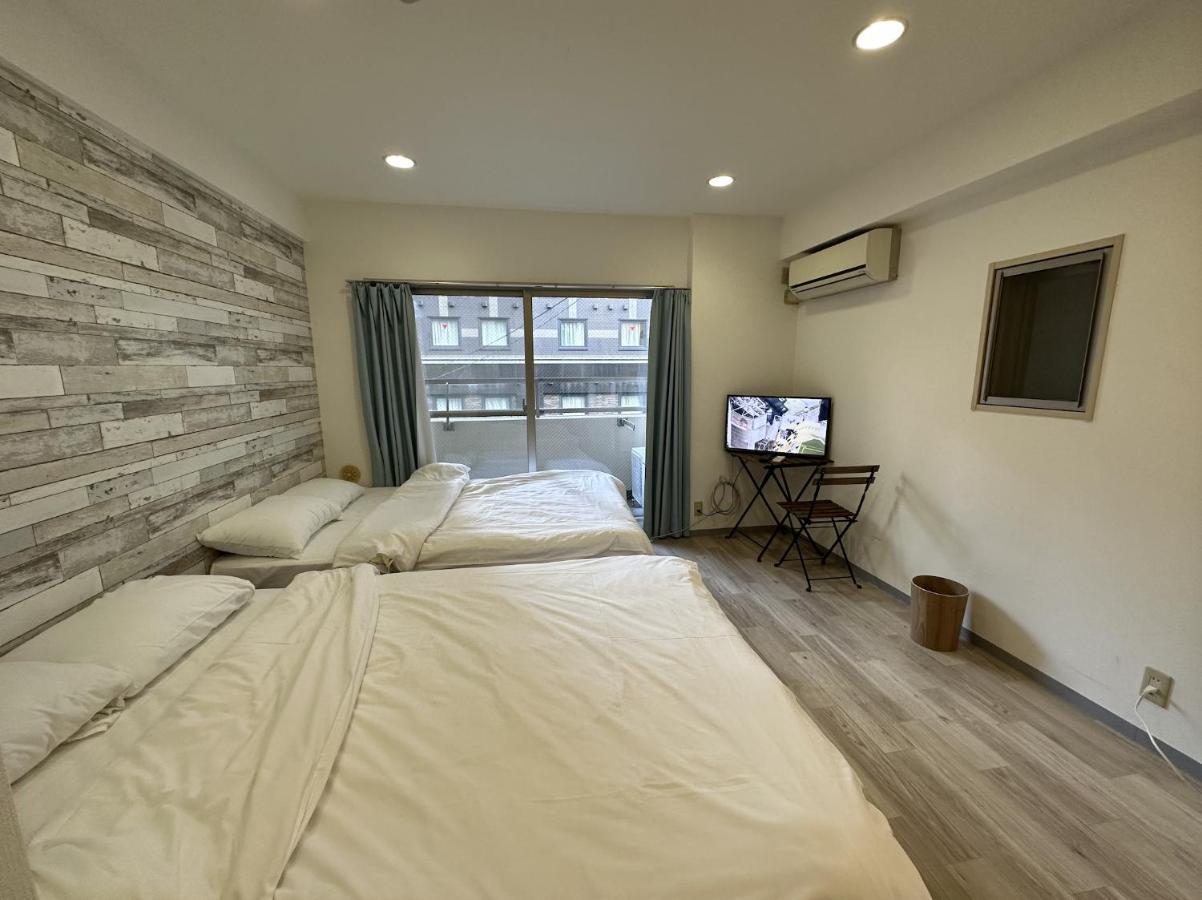 Yuri Guest House Осака Екстер'єр фото